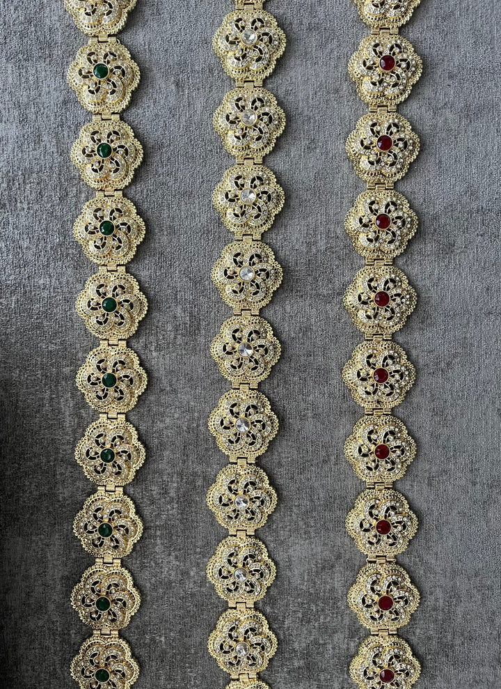 Gold coloured belt (hzem)